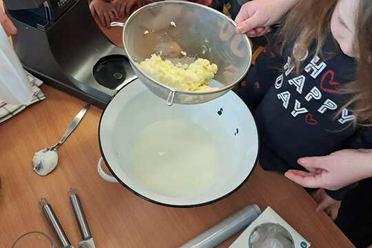 Cesta másla Cesta másla 1