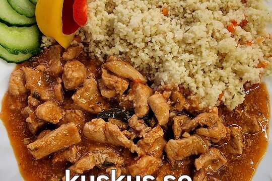 Obědy ve školní jídelně  1