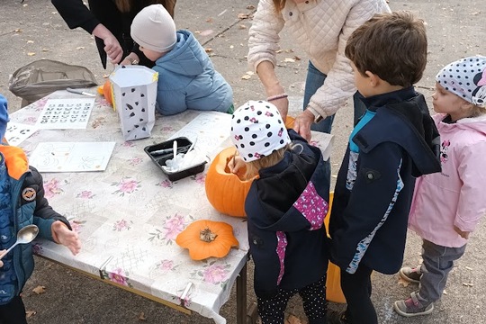 Den školní jídelny aneb Dýňohrátky ve Věkoších 2 1