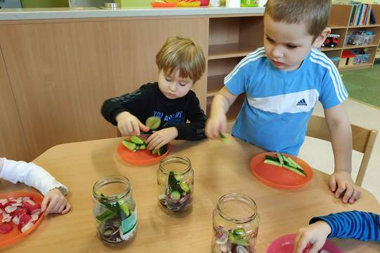 Chefs in Training - Pickled Veggies 1