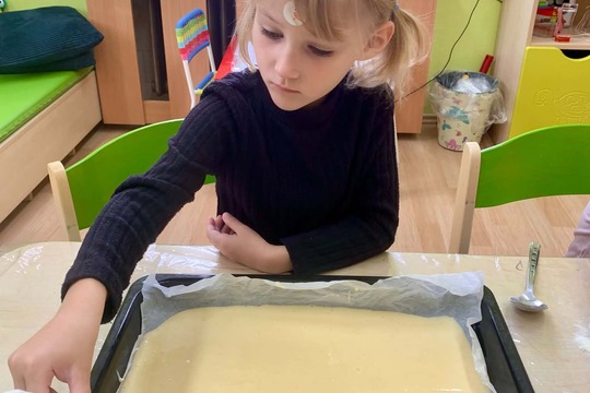 Švestkový koláč s drobenkou Švestkový koláč s drobenkou 1