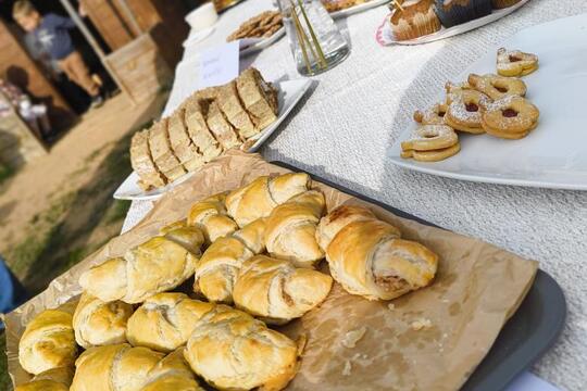 PŘÍBĚH zahradní slavnosti v Pastelce PŘÍBĚH zahradní slavnosti v Pastelce 1