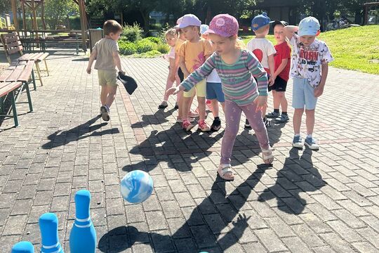 Kytičky z MŠ Kollárova - Letní sporty Kytičky z MŠ Kollárova - Letní sporty 1