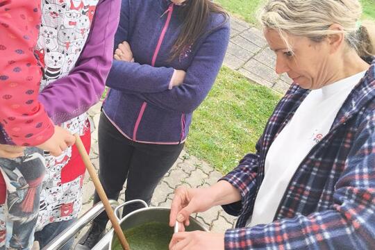 Cesta za tajemstvím babiččiny kuchyně: JARO a SÍLA probouzející se přírody 1