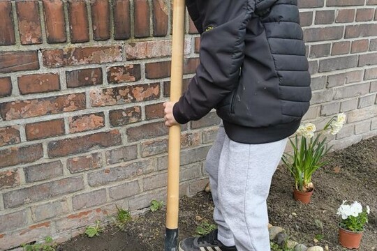 JARO na školní ZAHRÁDCE  1