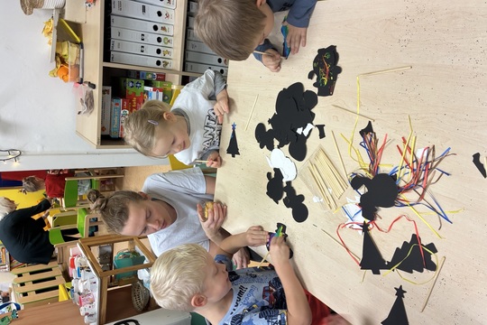 Předvánoční dopoledne ve třídě Sluníček Předvánoční dopoledne ve třídě Sluníček 1