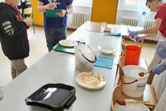 Audit zbytků jídla ve školní jídelně 1