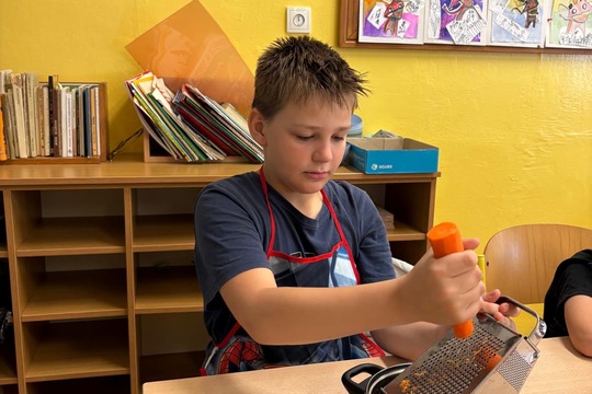 Pomazánková slavnost plná chutí a šikovných rukou Pomazánková slavnost plná chutí a šikovných rukou 1