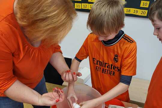 Halloweenské vaření a pečení v 1. a 2. ročníku 1