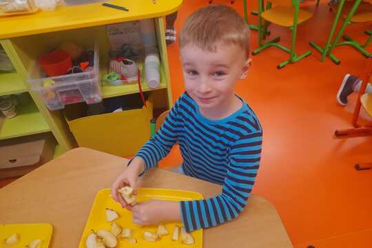 Pomáháme ptáčkům přečkat zimu 2 Pomáháme ptáčkům přečkat zimu 2 1