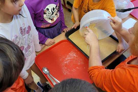 Halloweenské vaření a pečení v 1. a 2. ročníku 1