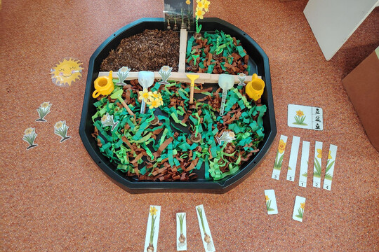 Kytičky z MŠ Kollárova - Jarní květiny 1