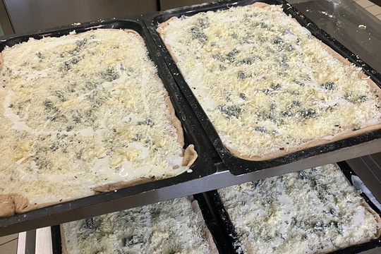 Voňavý den ve školce - pizza ze špaldové mouky Voňavý den ve školce - pizza ze špaldové mouky 1