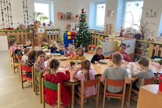 Nadílka ve školce, slavnostní oběd a ovocné pohoštění 1