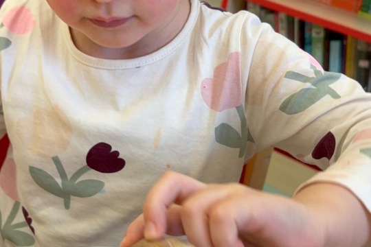 I jednoduché jídlo může učit  1