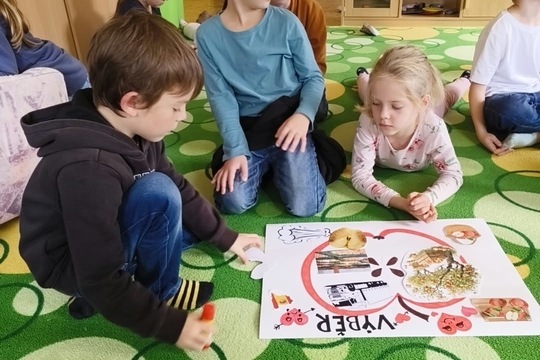 Cesta jídla na tvůj talíř Cesta jídla na tvůj talíř 1