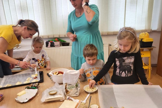 Strašidelné pečení Strašidelné pečení 1