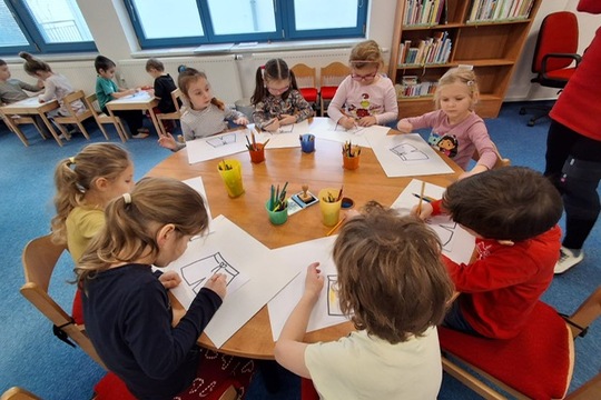 Návštěva knihovny v Tišnově a dobrodružství Nanažrané kozy 1