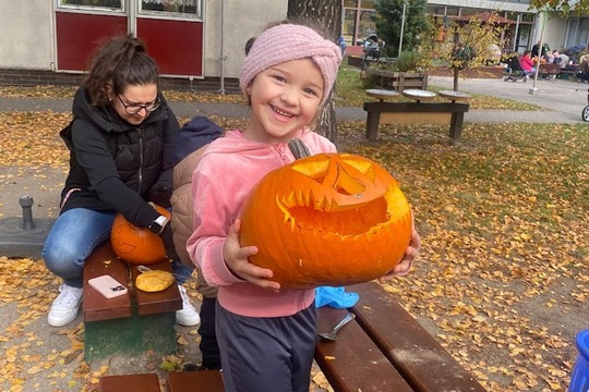 Den školní jídelny aneb Dýňohrátky ve Věkoších 2 1