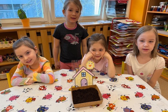 Zahradničení v třídě broučci 1