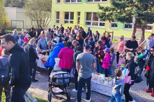 Velikonoční Jarmark v MŠ Sluníčko Krupka, Kollárova 597 1