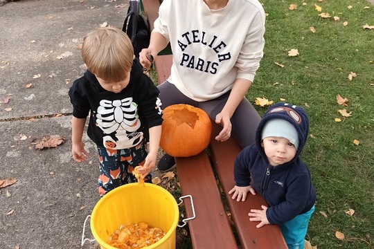 Den školní jídelny aneb Dýňohrátky ve Věkoších 2 1