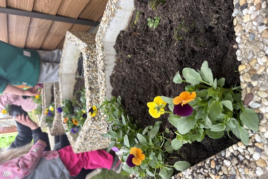 Přišla víla Jarnička Přišla víla Jarnička 1