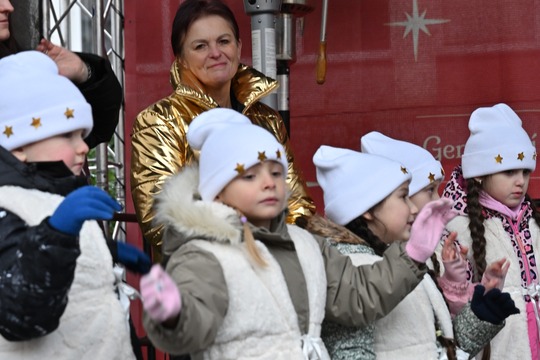 Vánoční vystoupení na Ústecké Vánoce 1