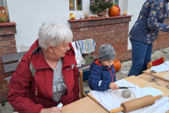 Malý FARMÁŘSKÝ trh a PODZIMNÍ slavnost v PASTELCE 1