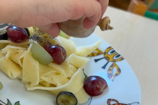 I jednoduché jídlo může učit  1