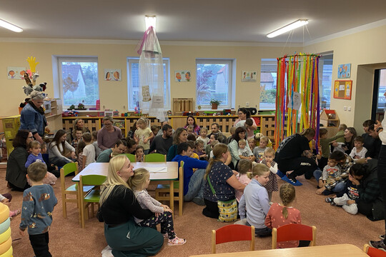 Dobroušek a království živlů Dobroušek a království živlů 1