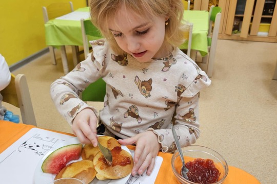 Domácí lívance jako zdravá svačinka Domácí lívance jako zdravá svačinka 1