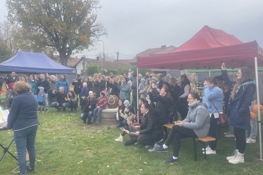 Podzimní slavnost - Jablka a řepa 1