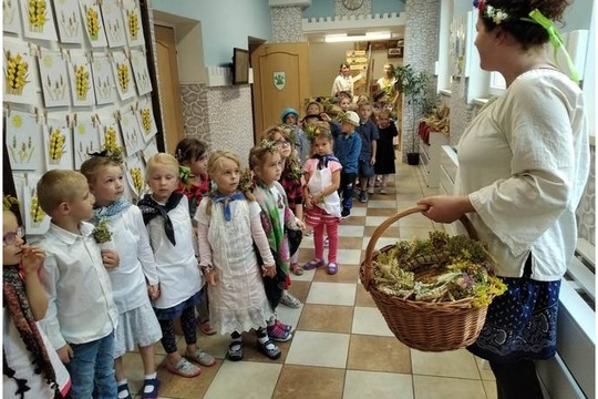 Podzimní slavnost "Dožínky" Podzimní slavnost "Dožínky" 1