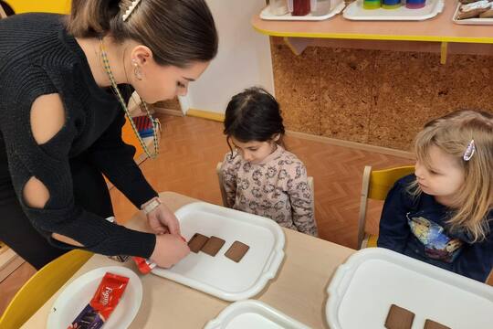 Veverky z MŠ Dukelských hrdinů - Perníkové chaloupky 1