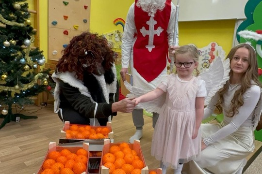 Mikuláš u nás ve školce  1