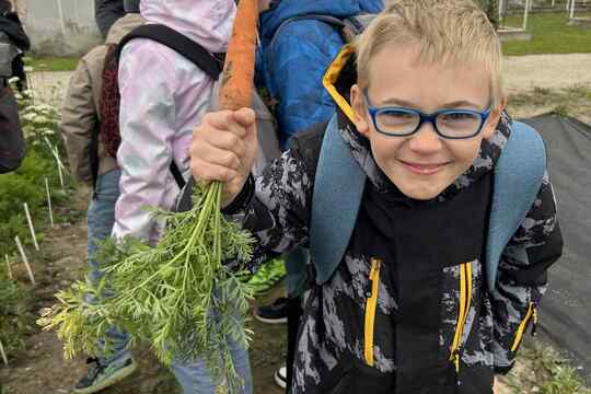 Exkurze v Centru zemědělského a potravinářského výzkumu Exkurze v Centru zemědělského a potravinářského výzkumu 1