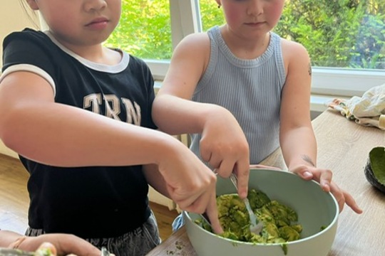 Pomazánková slavnost plná chutí a šikovných rukou Pomazánková slavnost plná chutí a šikovných rukou 1