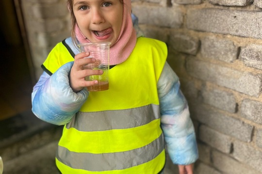 Návštěva moštárny Návštěva moštárny 1