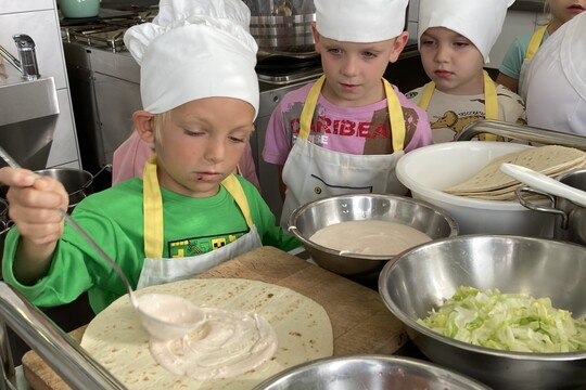 Jaké je být kuchařem aneb jak se dělají tortilly.  1