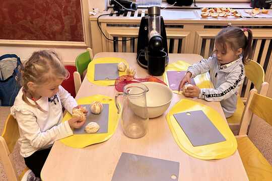 Výroba pomerančového džusu Výroba pomerančového džusu 1