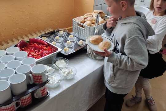 Ovoce, zelenina a mléčné výrobky do škol  1