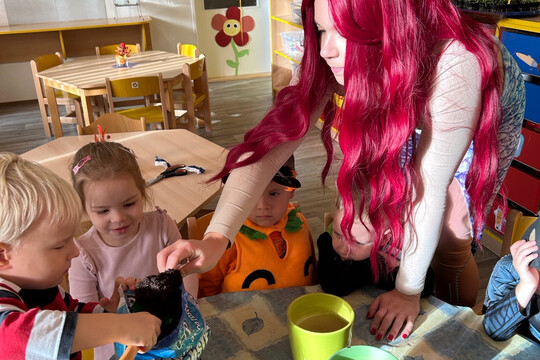 Péče o bylinky z hydroponické zahrádky Péče o bylinky z hydroponické zahrádky 1