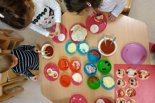 Chefs in Training - Mini Pizza Faces 1