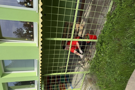 Jarní brigáda s rodiči v MŠ Kollárova 1