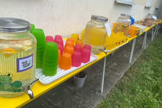 Piknik na školní zahradě a "Na silnici bezpečně" 1
