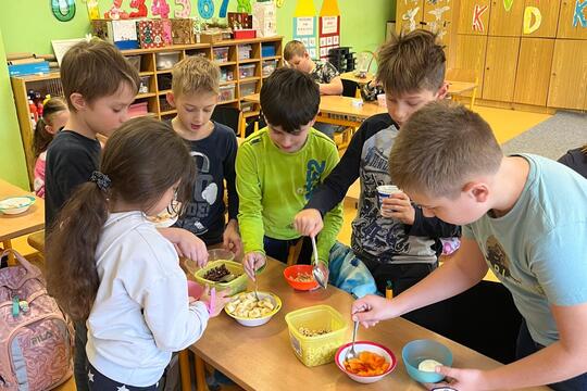 Mléko do škol v praxi – ochutnáváme, objevujeme, tvoříme 1