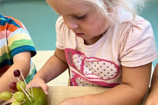 I dnes s tématem : ovoce a zelenina  1