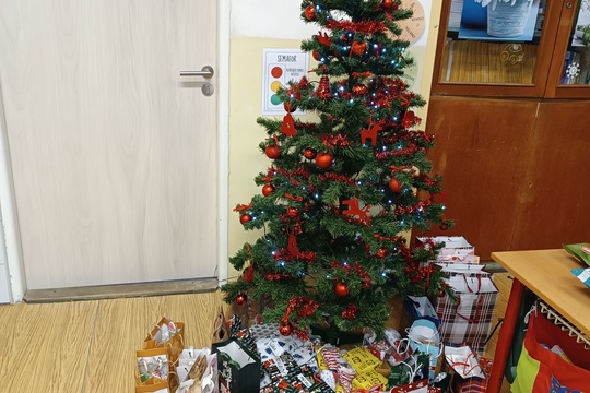 Vánoční pohodinda u stromečku Vánoční pohodinda u stromečku 1