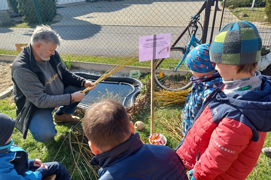 VELIKONOČNÍ ODPOLEDNE A SOUTĚŽ O NEJLEPŠÍ POKR Z VAJEC 1